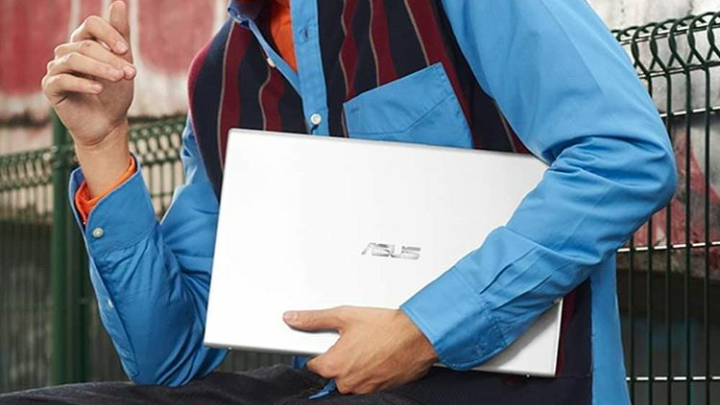ASUS VivoBook Ultra A412 Ultrabook 14 inci Tipis Ringkas Paling Berwarna dan Paling Kecil di Dunia
