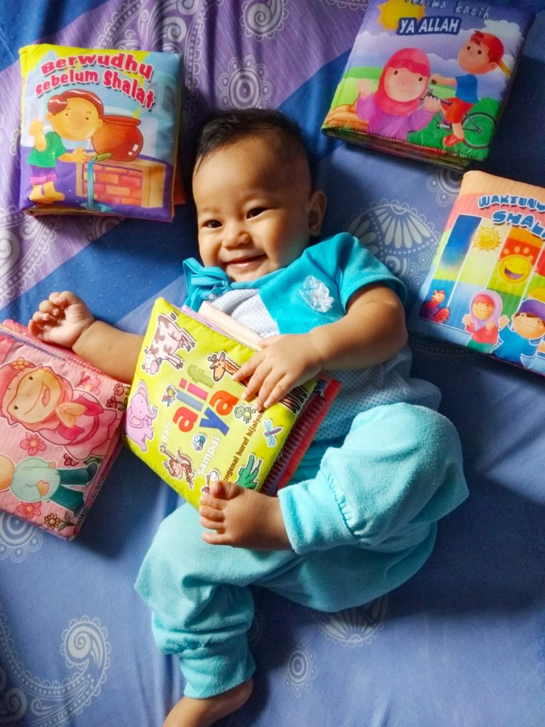 Menumbuhkan Minat Baca Dalam Keluarga dan Lingkungan Sekitar 36 Menumbuhkan Minat Baca dalam Keluarga