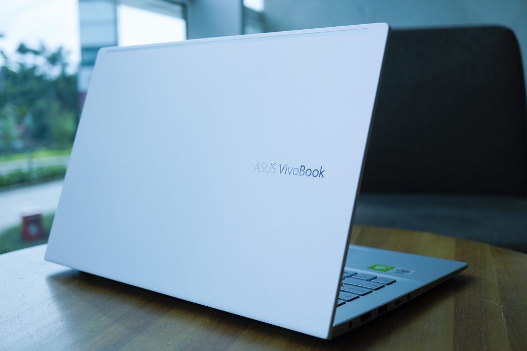 12 Tips Dasar dalam Memilih Notebook Berkualitas yang Harus Kamu Ketahui 26 12 Tips Dasar dalam Memilih Notebook Berkualitas yang Harus Kamu Ketahui 25
