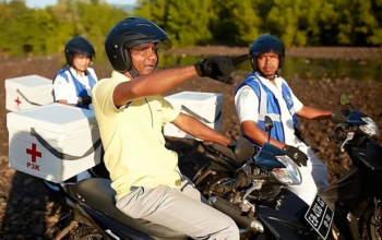 Mansetus Kalimantan Balawala: Health Transportation Hero in East Flores